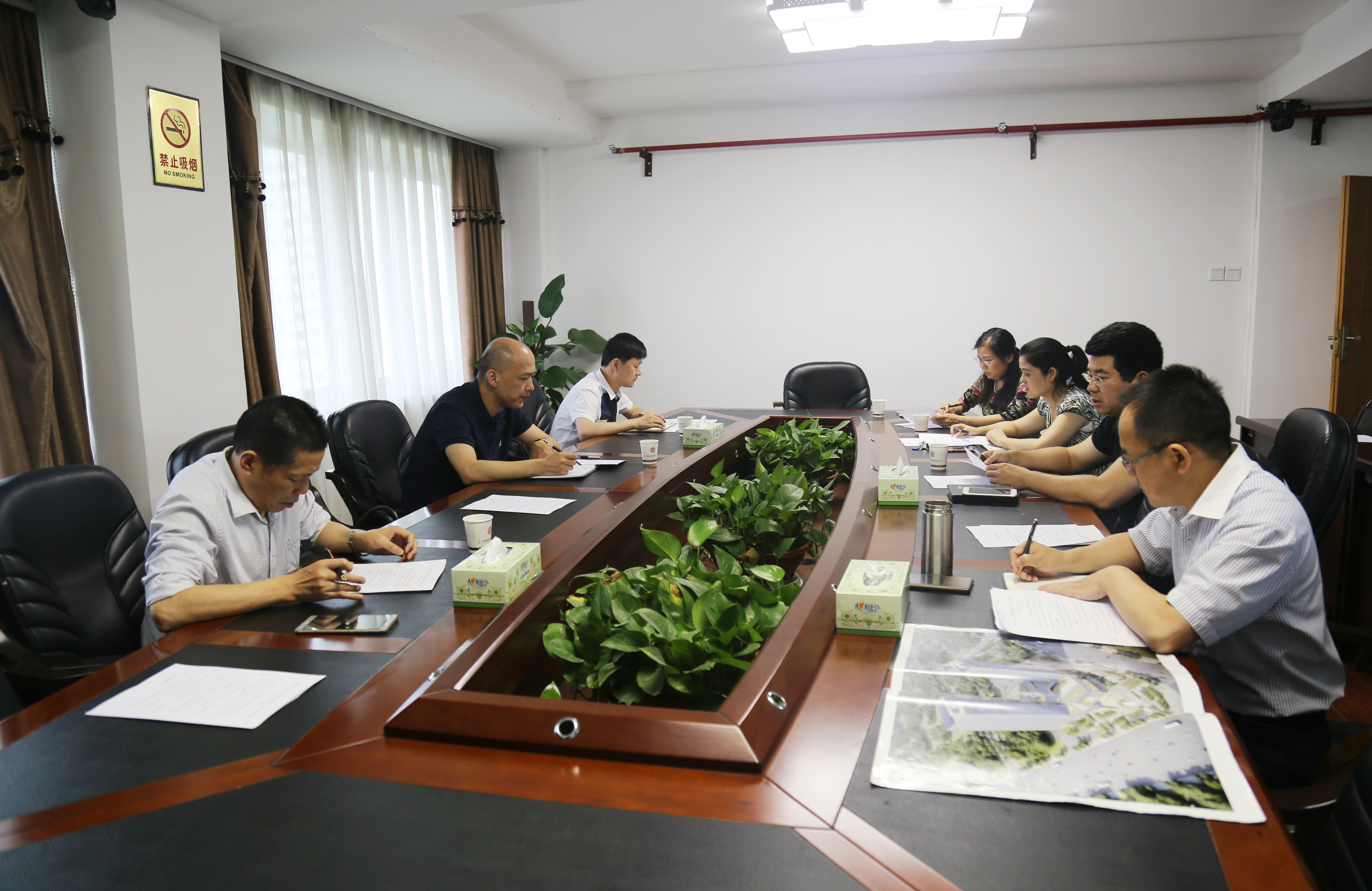 1、會(huì)議現(xiàn)場(chǎng).JPG